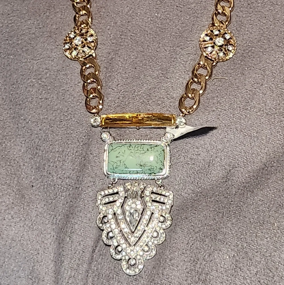 💚 STUNNING BAUBLE BAR NECKLACE 💚 - Picture 3 of 6